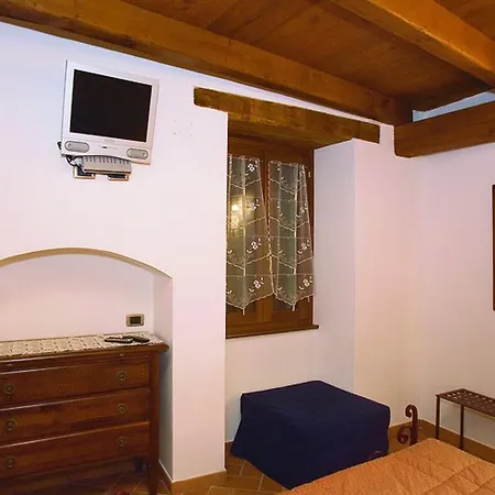 La Torretta Sul Borgo Alojamento de Acomodação e Pequeno-almoço