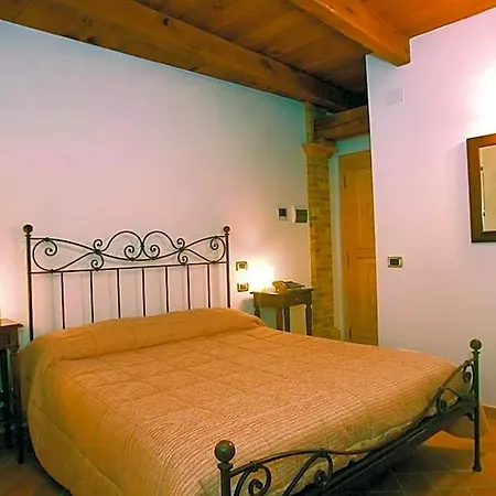 Bed & Breakfast La Torretta Sul Borgo 4*