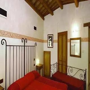 ベッド・アンド・ブレックファスト La Torretta Sul Borgo